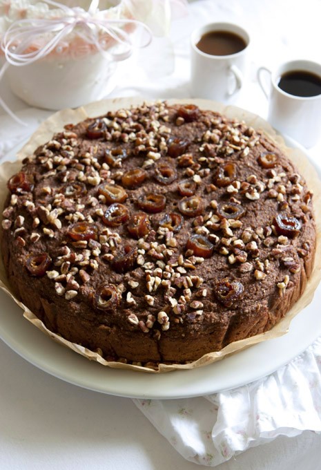 Super sticky sweet date cake with coconut caramel and crunchy pecan ...