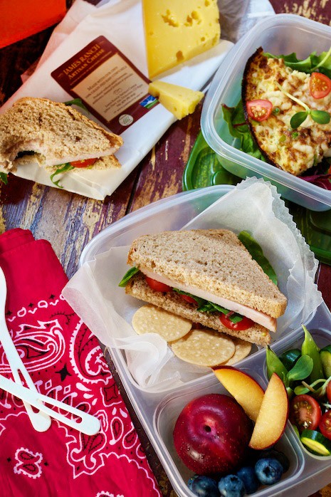 Project Lunchbox-IMG_3884 Healthy turkey sandwich, fresh fruit and frittata.